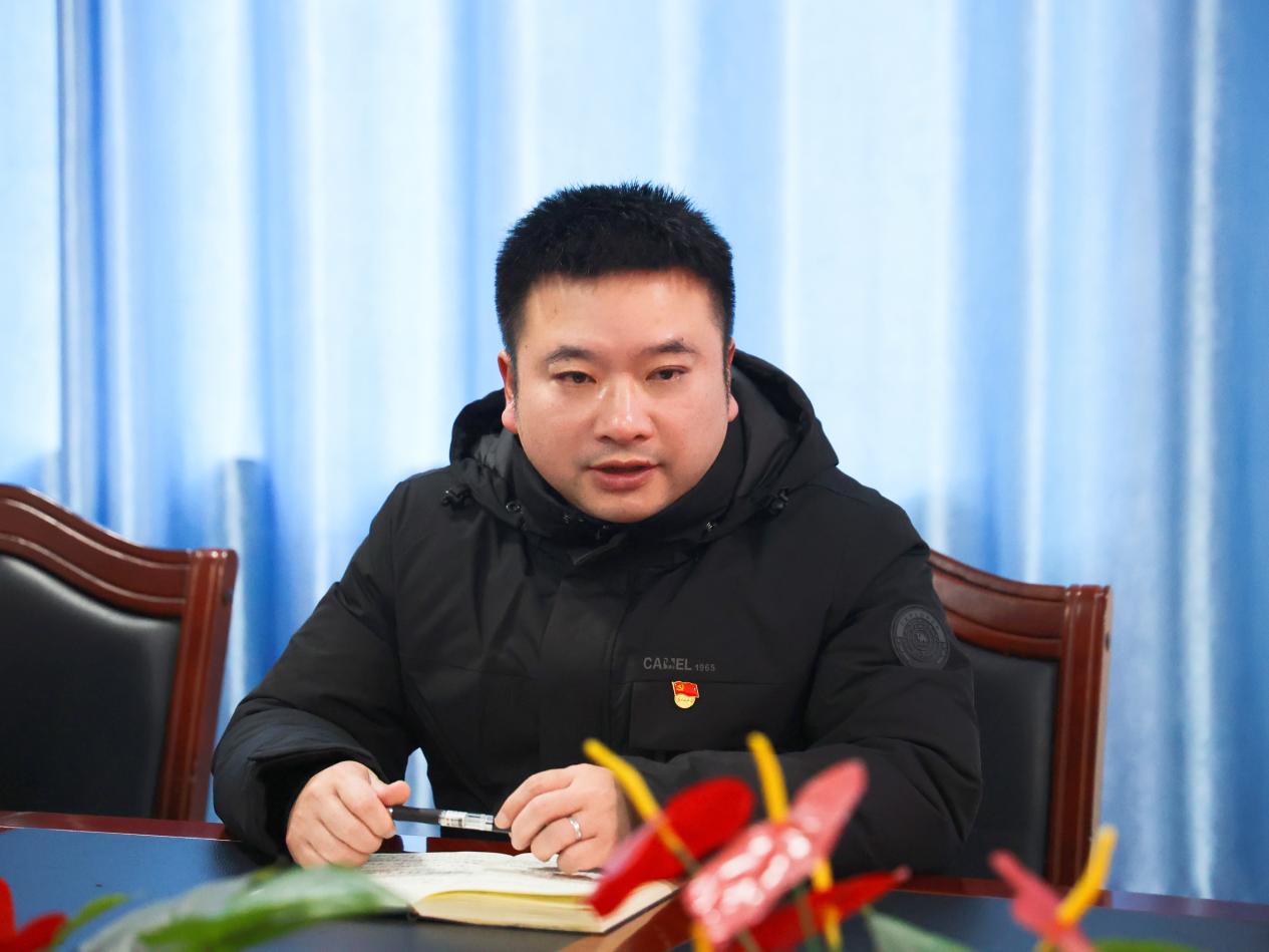 8335e1a23decfc88c8535259ed81b98