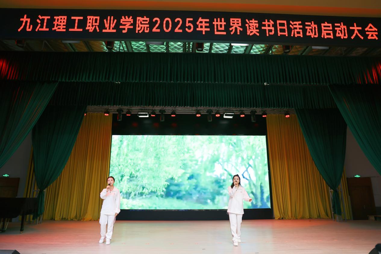 38330CB354D23FB3B90DB995066AB081