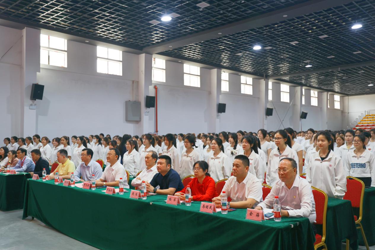 E8D50C408B311785AADF9E8ED5A7EFE5