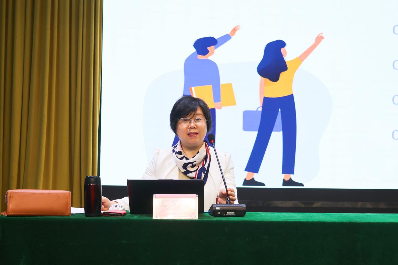 48FB46ED5BA411FDA4E9E4FA05DBAC12