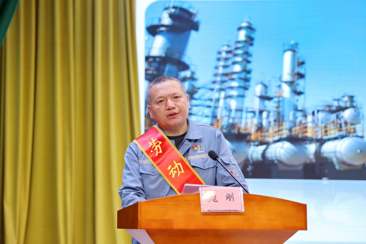 e5e9b13259e13abc2d04a1bee1e8a97